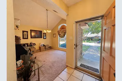 725 Andalusia Trail, DeSoto, TX 75115 - Photo 4