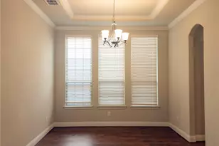 504 Pineview Dr, Euless, TX 76039 - Photo 16