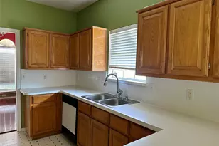 1452 St Gallen Ln, Lewisville, TX 75067 - Photo 6