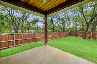 105 Iron Horse Ln, Denison, TX 75020 - Photo 10