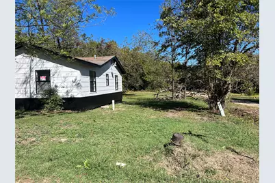 351 E Commerce Avenue, Cooper, TX 75432 - Photo 2