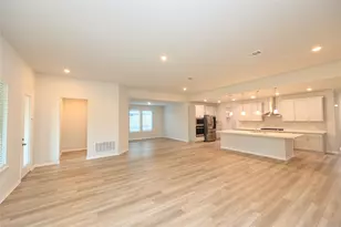 2305 Valencia Dr, Little Elm, TX 75068 - Photo 20