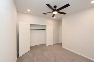 2305 Valencia Dr, Little Elm, TX 75068 - Photo 12