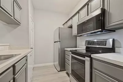 3815 Brandon Park Drive, Garland, TX 75044 - Photo 12