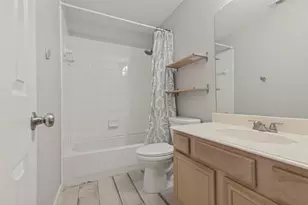 3815 Brandon Park Dr, Garland, TX 75044 - Photo 16