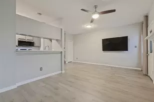 3815 Brandon Park Dr, Garland, TX 75044 - Photo 6