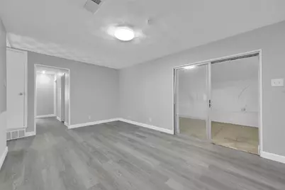 301 S Forest Crest Drive, Garland, TX 75042 - Photo 12