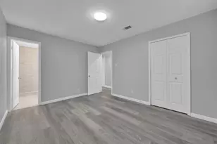 301 S Forest Crest Dr, Garland, TX 75042 - Photo 24