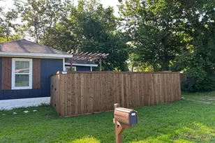 712 N Barrett Ave, Denison, TX 75020 - Photo 24