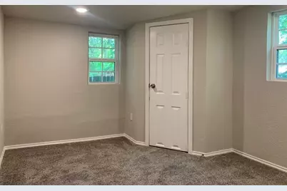 712 N Barrett Avenue, Denison, TX 75020 - Photo 18
