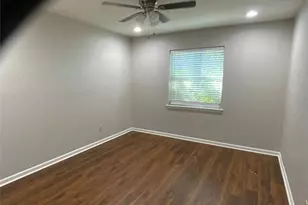 1604 Brookhaven Cir, Bedford, TX 76022 - Photo 8