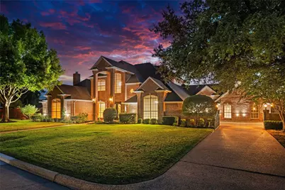 901 Walnut Falls Circle, Mansfield, TX 76063 - Photo 2