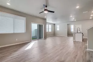 613 Vine St, Argyle, TX 76226 - Photo 2