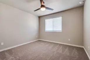 613 Vine St, Argyle, TX 76226 - Photo 10