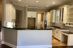 917 Excalibur Dr, Highland Village, TX 75077 - Photo 8