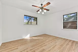704 Pershing Dr, Denton, TX 76209 - Photo 20
