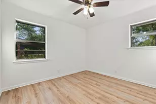 704 Pershing Dr, Denton, TX 76209 - Photo 18