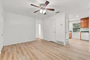 704 Pershing Dr, Denton, TX 76209 - Photo 12
