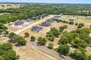 410 Silo Ct, Waxahachie, TX 75167 - Photo 30