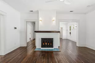 1932 5th Ave, Fort Worth, TX 76110 - Photo 4