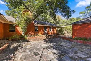 1342 Carson St, Dallas, TX 75216 - Photo 32