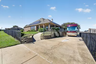 7529 Zinnia Lane, Forest Hill, TX 76140 - Photo 1