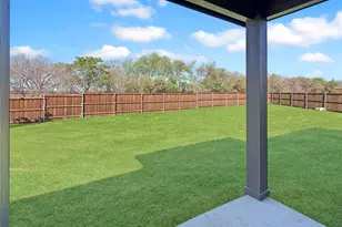 1200 Lancaster Dr, Justin, TX 76247 - Photo 22