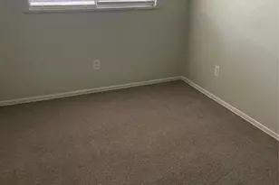 5113 Stagecoach Ln, Garland, TX 75043 - Photo 6
