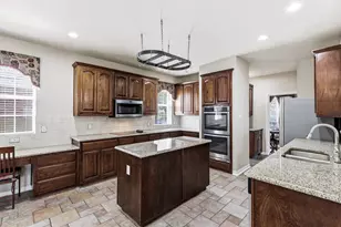 4136 Silverthorne St, Richardson, TX 75082 - Photo 6