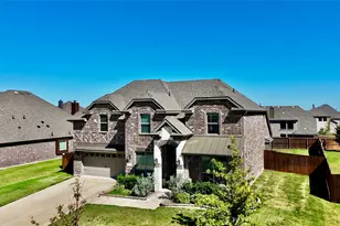 602 Dean Box Dr, Waxahachie, TX 75165 - Photo 2