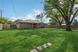 501 NW Renfro St, Burleson, TX 76028 - Photo 32