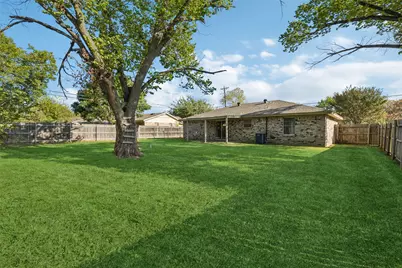 501 NW Renfro Street, Burleson, TX 76028 - Photo 30