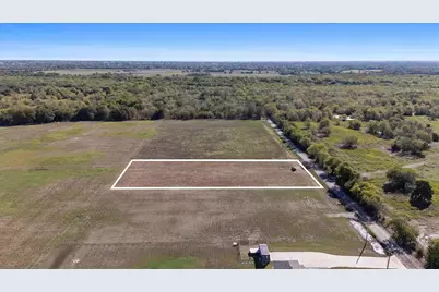 784 County Road 1021, Wolfe City, TX 75496 - Photo 24