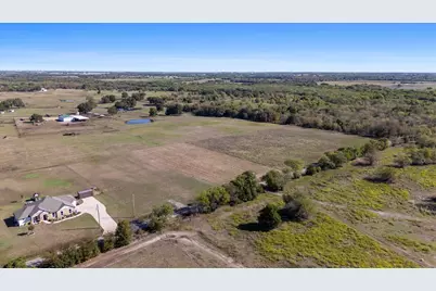 784 County Road 1021, Wolfe City, TX 75496 - Photo 22