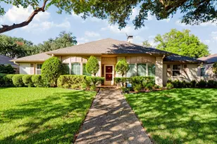 6911 Brentfield Dr, Dallas, TX 75248 - Photo 2