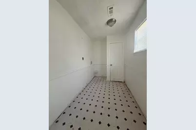 1630 Fitzhugh Avenue, Paris, TX 75460 - Photo 10