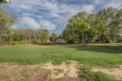 923 Putnam Street, Sulphur Springs, TX 75482 - Photo 30