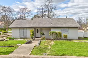 2422 Jewell Dr, Arlington, TX 76016 - Photo 1