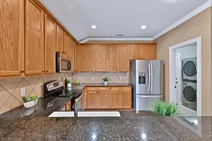 3921 Pitchstone Dr, McKinney, TX 75070 - Photo 6