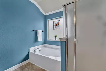 3921 Pitchstone Drive, McKinney, TX 75070 - Photo 14
