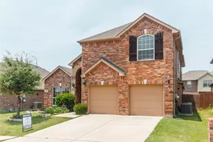 1442 Wellesley Dr, Lewisville, TX 75067 - Photo 2