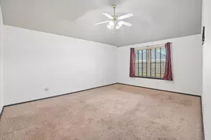 1004 Cedarbrook Circle, Grand Prairie, TX 75052 - Photo 24