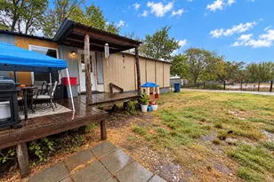 708 Lincoln St, Campbell, TX 75422 - Photo 6