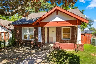 305 E 6th St, Dallas, TX 75203 - Photo 1