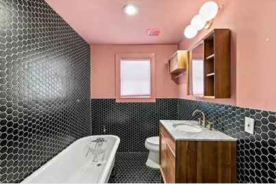 305 E 6th Street, Dallas, TX 75203 - Photo 14
