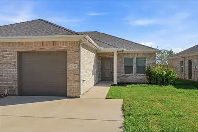 2333 N Hickory Street, Sherman, TX 75092 - Photo 2