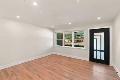 2960 Amber Lane, Farmers Branch, TX 75234 - Photo 4