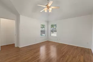 7713 Buck St, North Richland Hills, TX 76182 - Photo 12