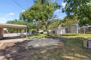 1319 Royal Oaks Dr, Waco, TX 76710 - Photo 30