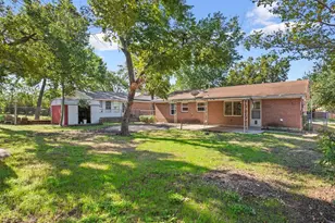 1319 Royal Oaks Dr, Waco, TX 76710 - Photo 28